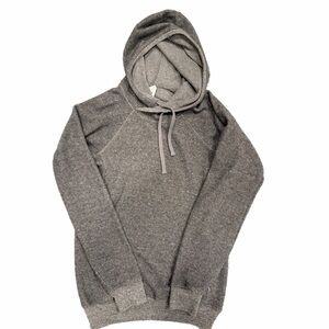 ALO Yoga Triumph Hoodie